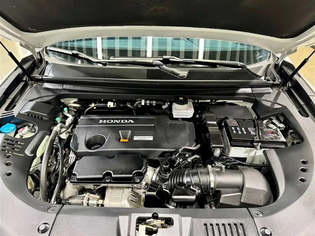 Honda UR-V 2023 370TURBO 2WD Zunya Edition