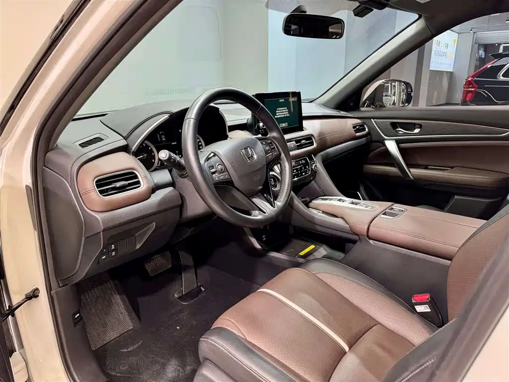 Honda UR-V 2023 370TURBO 2WD Zunya Edition