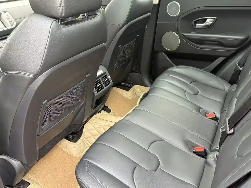 Range Rover Evoque 2015 2.0T 5-door Dynamic Edition
