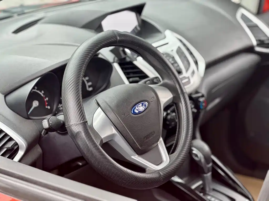 Ford EcoSport 2013 1.5L Automatic Trend