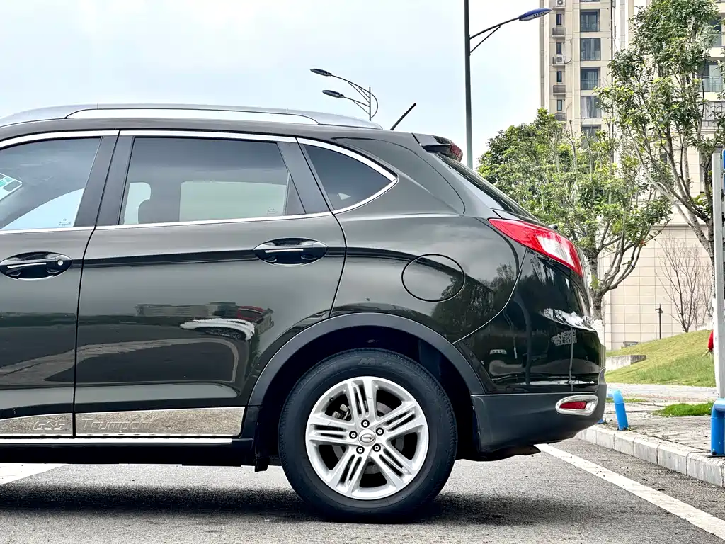 Trumpchi GS5 2014 2.0L Manual FWD Anniversary Edition