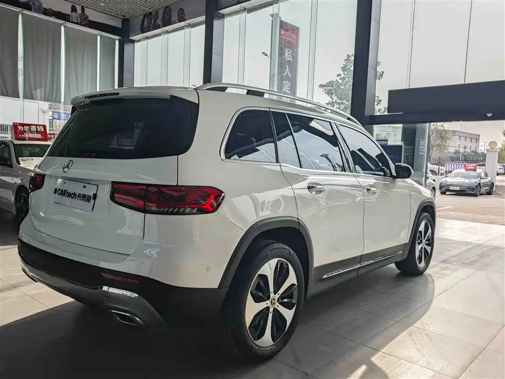 Mercedes-Benz GLB 200 Fashion Edition 2022 Facelift