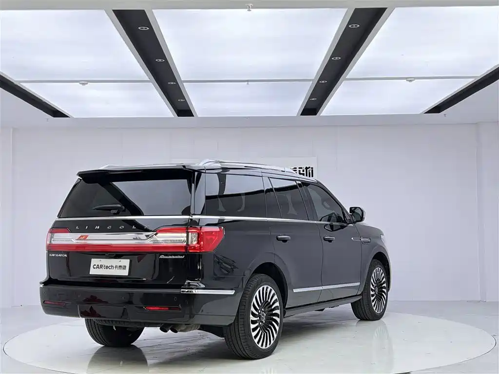 Lincoln Navigator 2020 3.5T Presidential Series