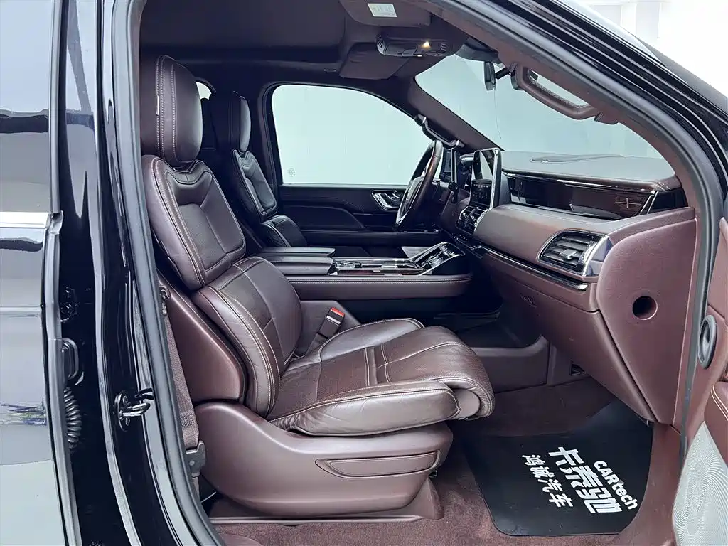Lincoln Navigator 2020 3.5T Presidential Series