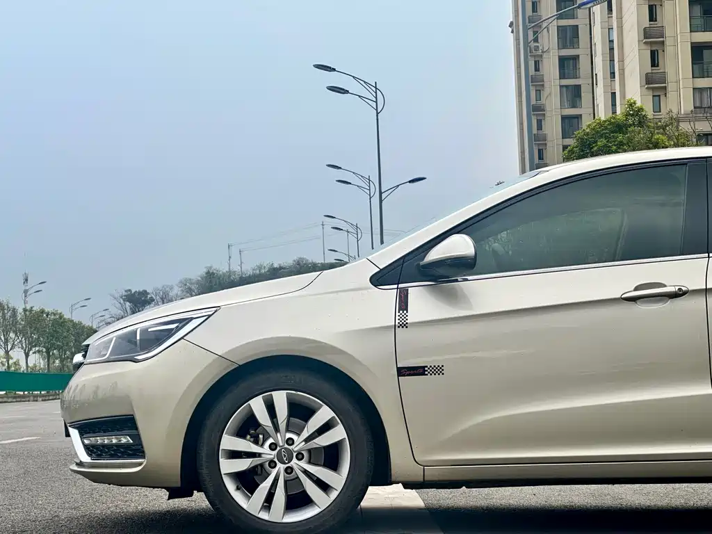 Chery Arrizo 5 2016 1.5L Manual Lingrui Edition