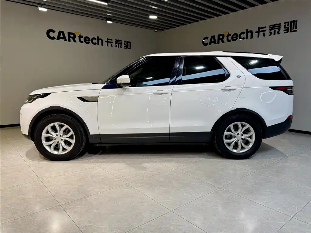 Land Rover Discovery 2018 3.0 SC V6 SE