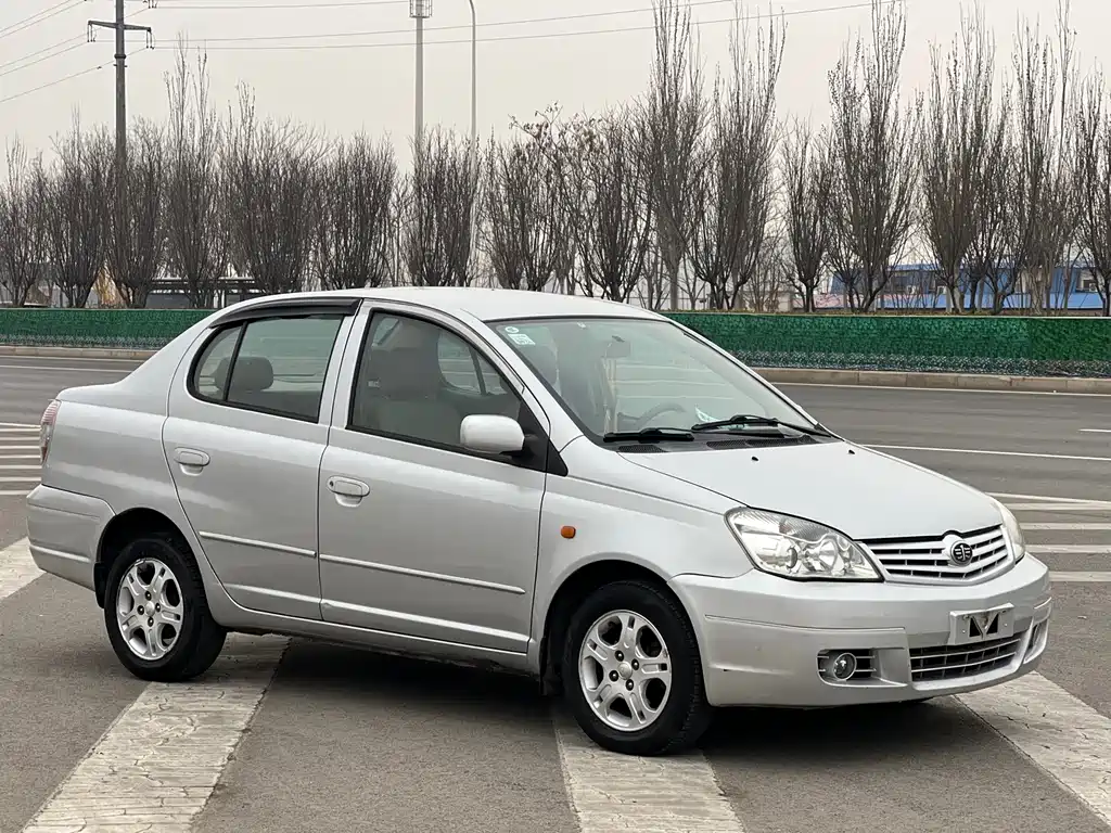 Vela 2013 1.5L Manual