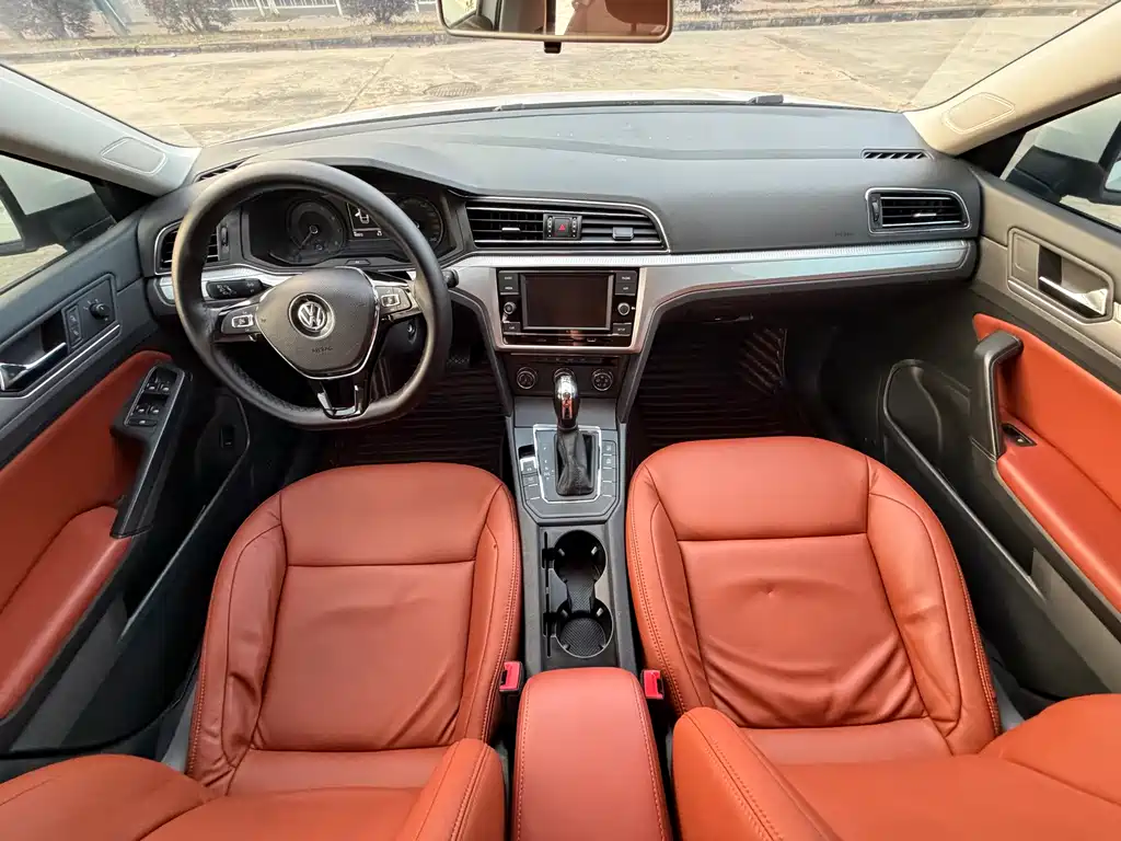 Volkswagen Lamando 2019 230TSI DSG Fashion Edition China VI