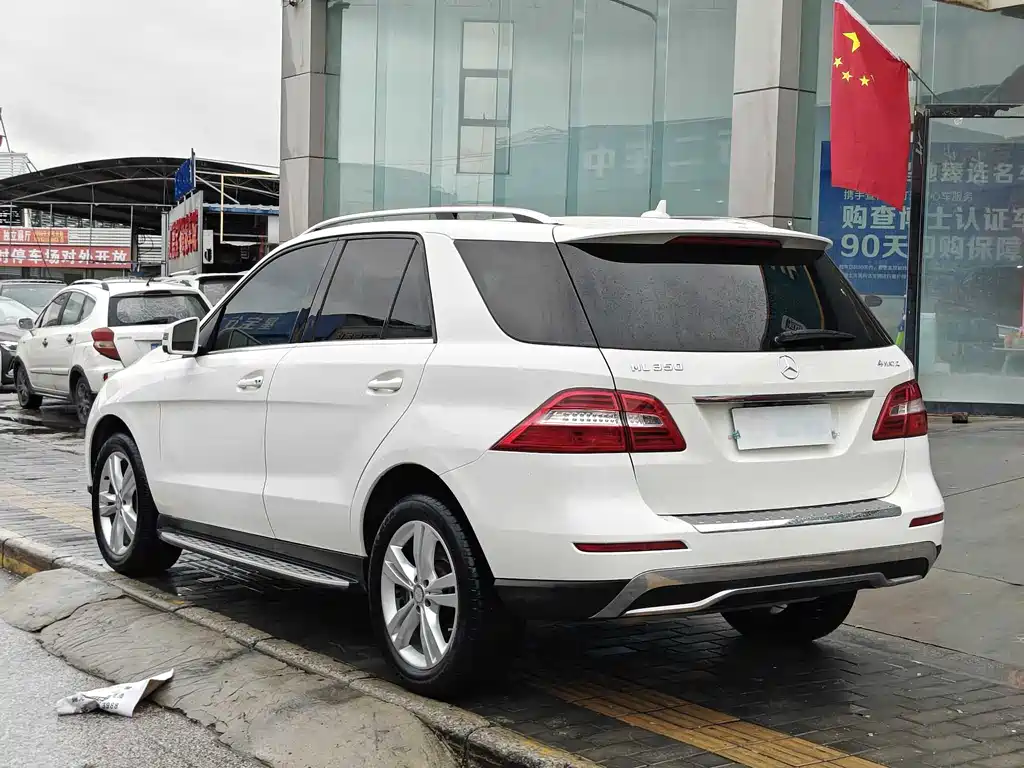 Mercedes-Benz M-Class 2013 ML 350 US Version