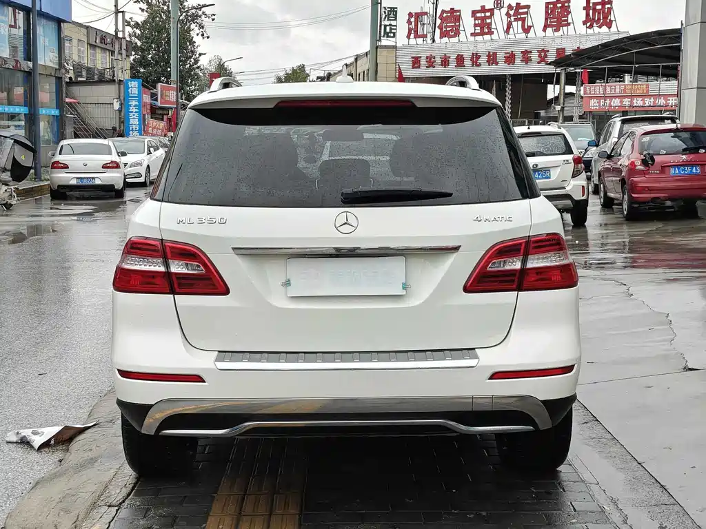 Mercedes-Benz M-Class 2013 ML 350 US Version