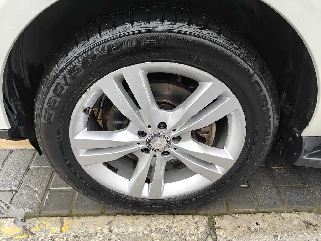 Mercedes-Benz M-Class 2013 ML 350 US Version