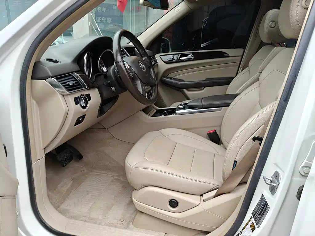 Mercedes-Benz M-Class 2013 ML 350 US Version