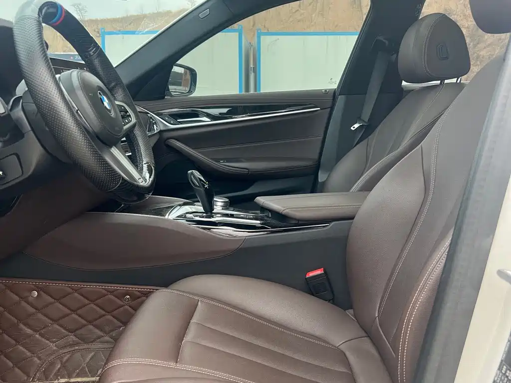 BMW 5 Series 2020 525Li M Sport Package - фото 7