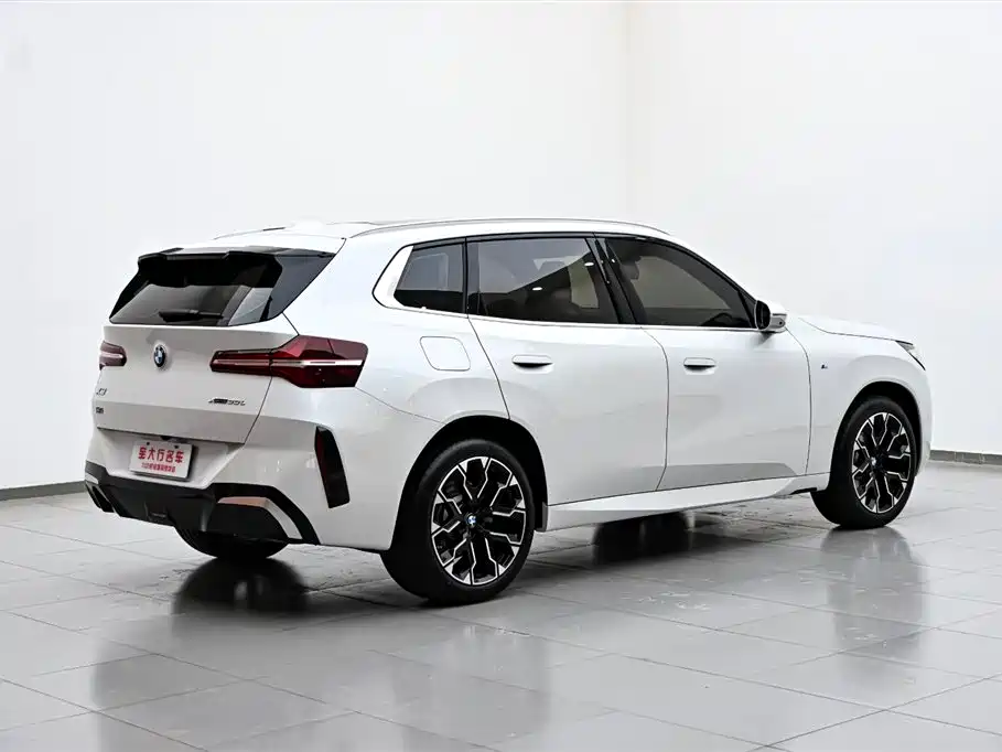 BMW X3 2025 xDrive30L Leading M Sport Package
