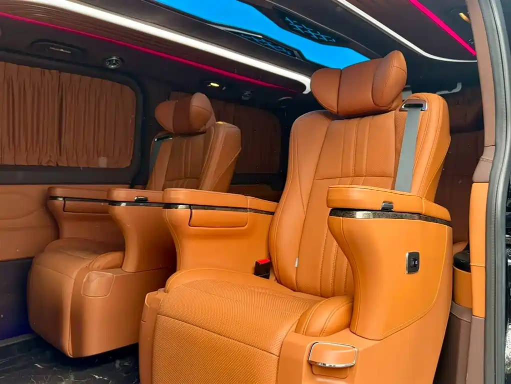 Toyota Hiace 2025 3.5L Automatic