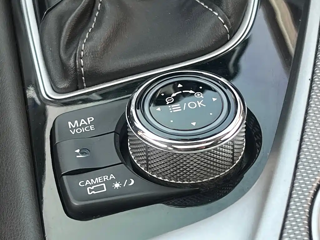 Infiniti Q50L 2.0T