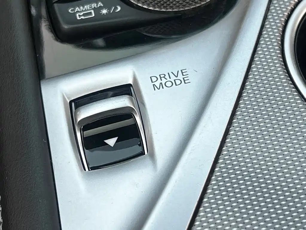 Infiniti Q50L 2.0T