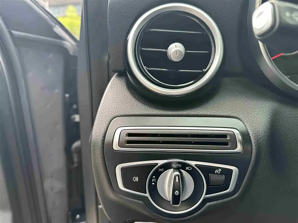 Mercedes-Benz C-Class 2019 C 260 L Sport