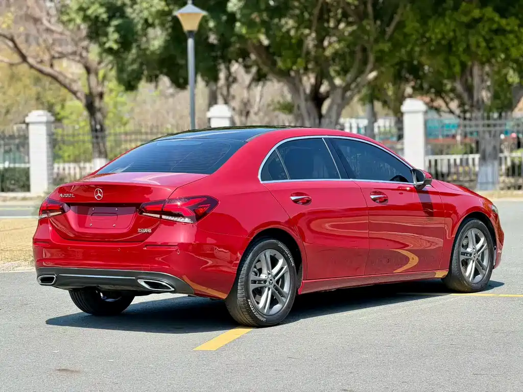 Mercedes-Benz A-Class 2020 A 200 L