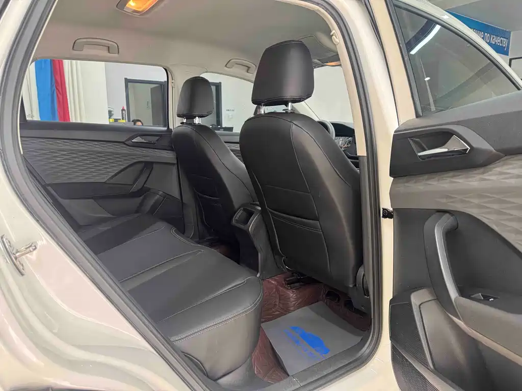 Volkswagen Tharu 2022 280TSI FWD Fashion Edition
