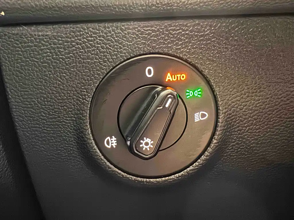 Volkswagen Tharu 2022 280TSI FWD Fashion Edition
