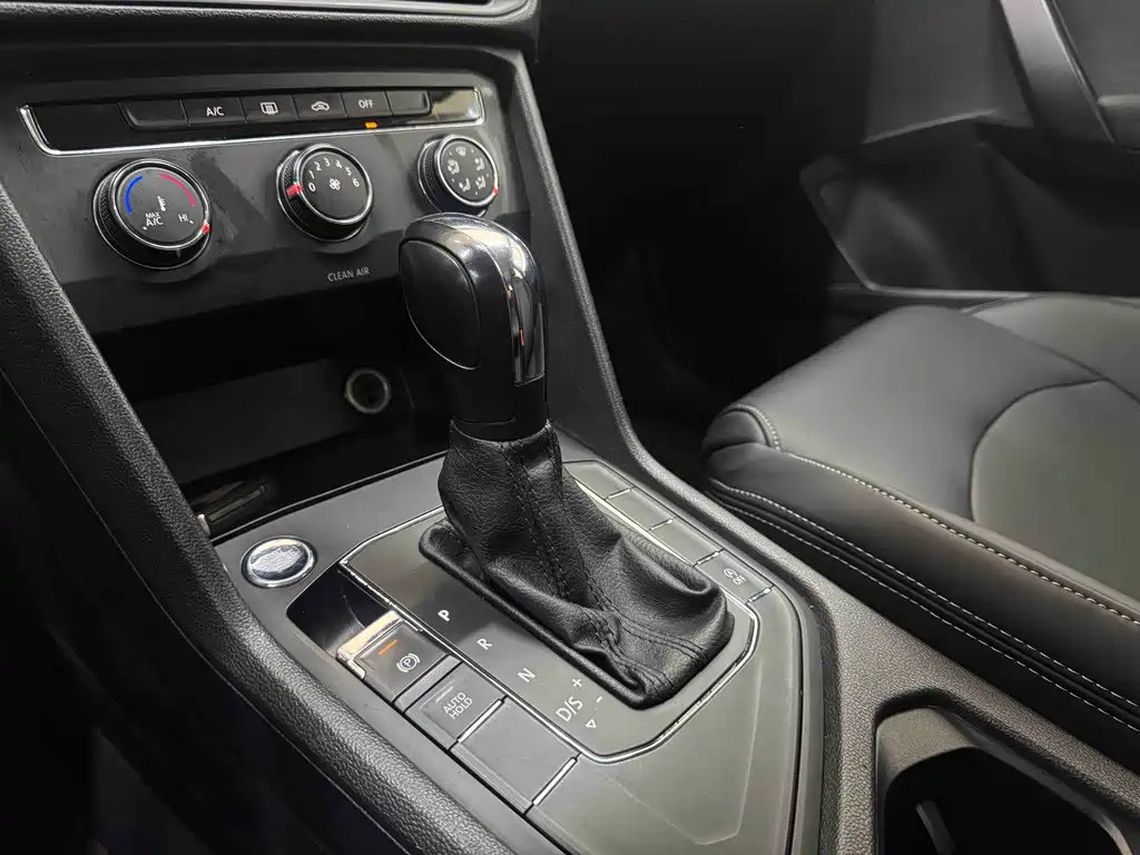 Volkswagen Tharu 2022 280TSI FWD Fashion Edition
