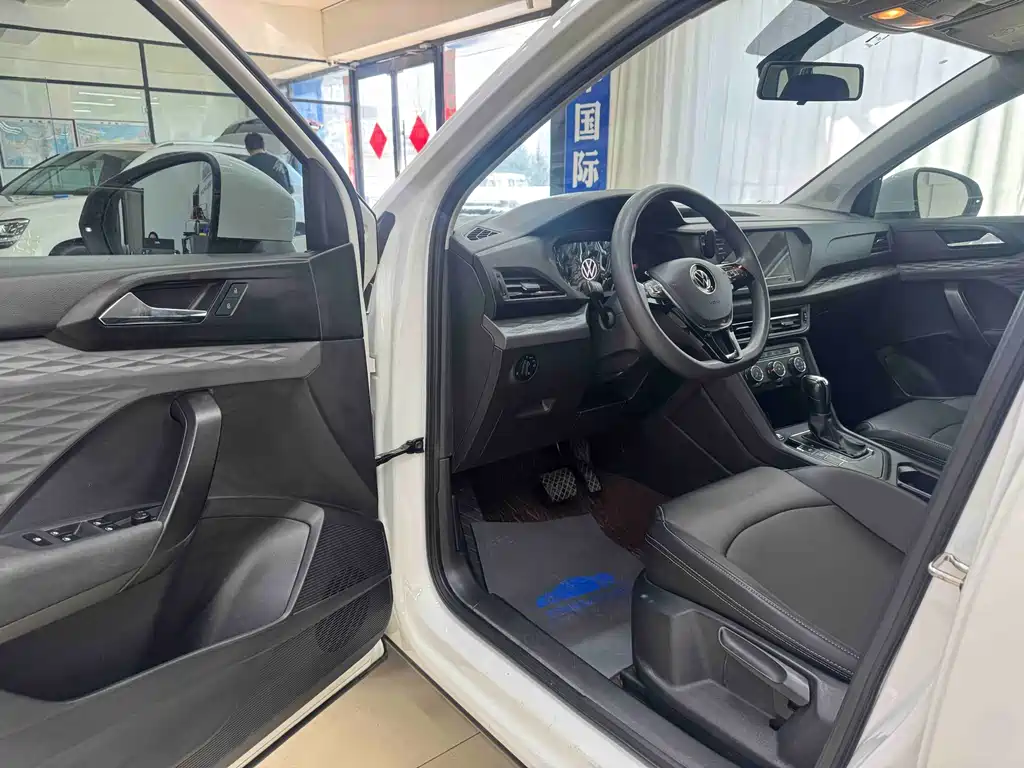 Volkswagen Tharu 2022 280TSI FWD Fashion Edition