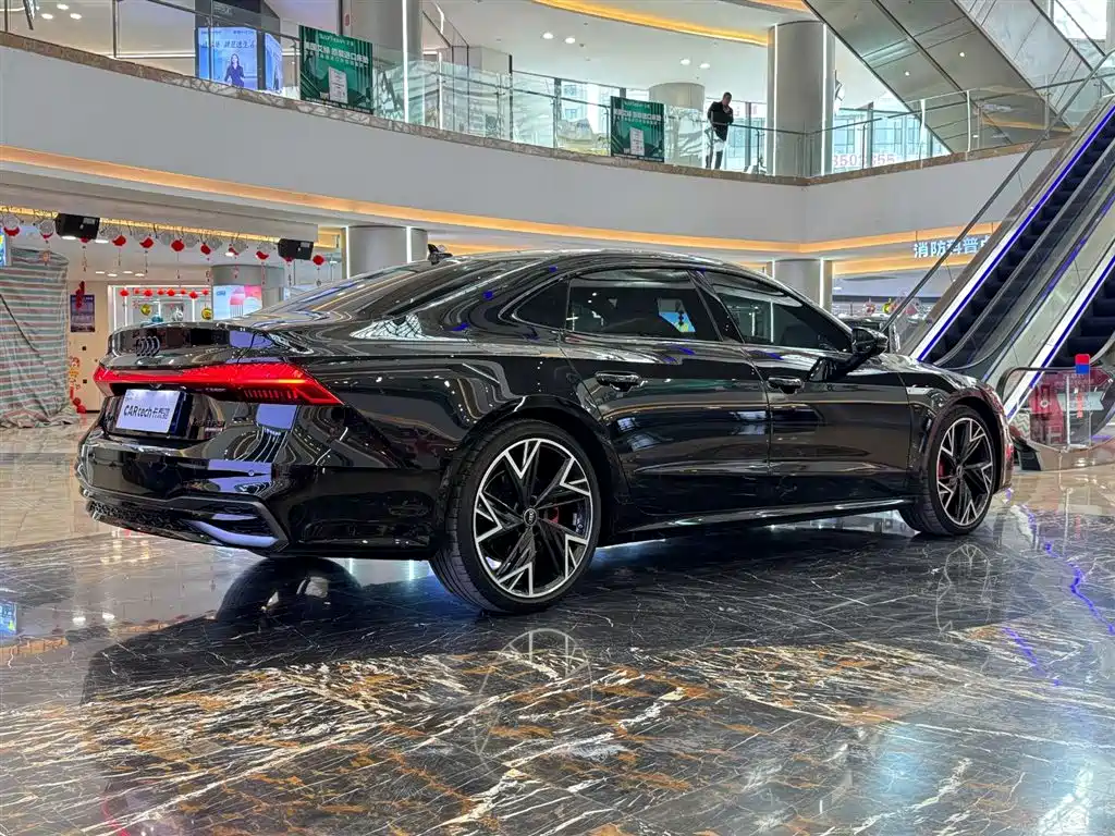 Audi A7L 2024 45 TFSI quattro Black Warrior Edition - фото 4