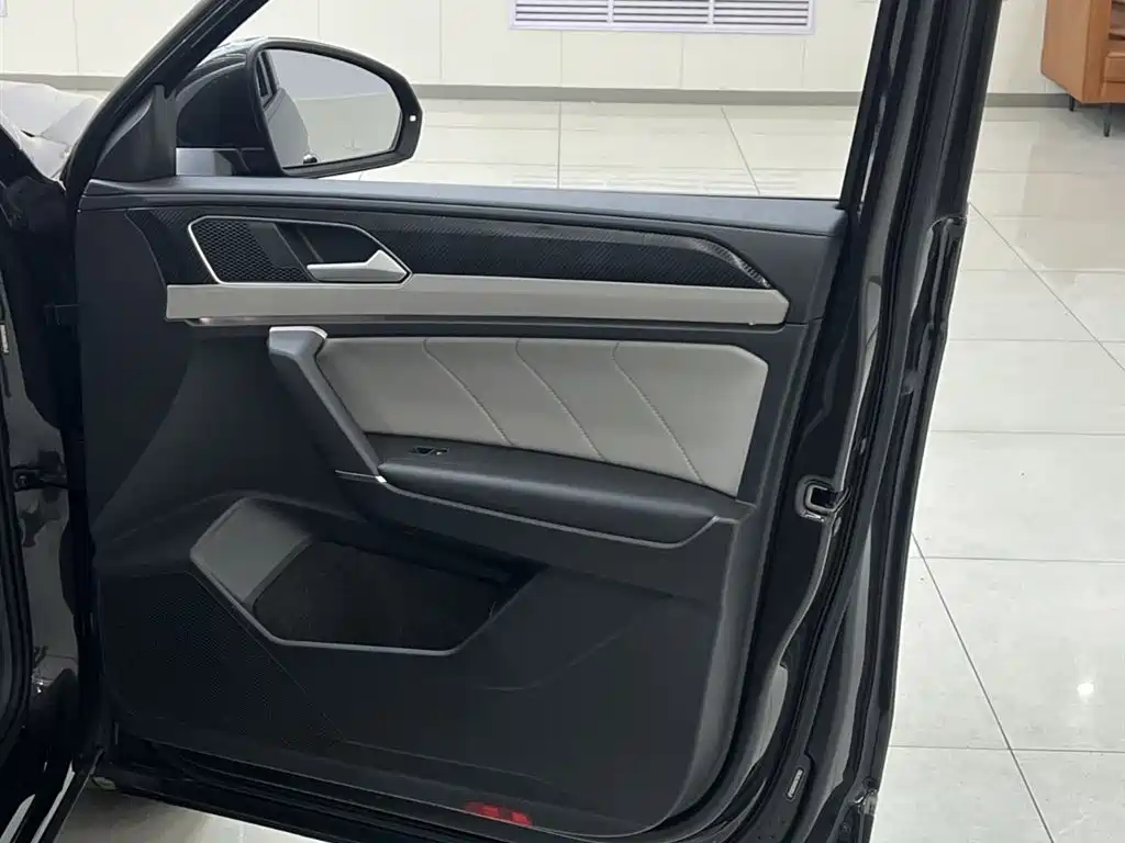 Tayron 2023 280TSI 2WD Luxury Plus Advanced Edition