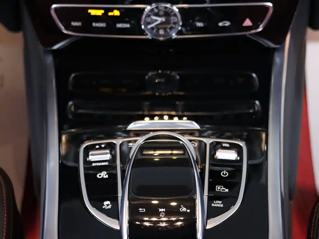 Mercedes-Benz G-Class 2019 G 550