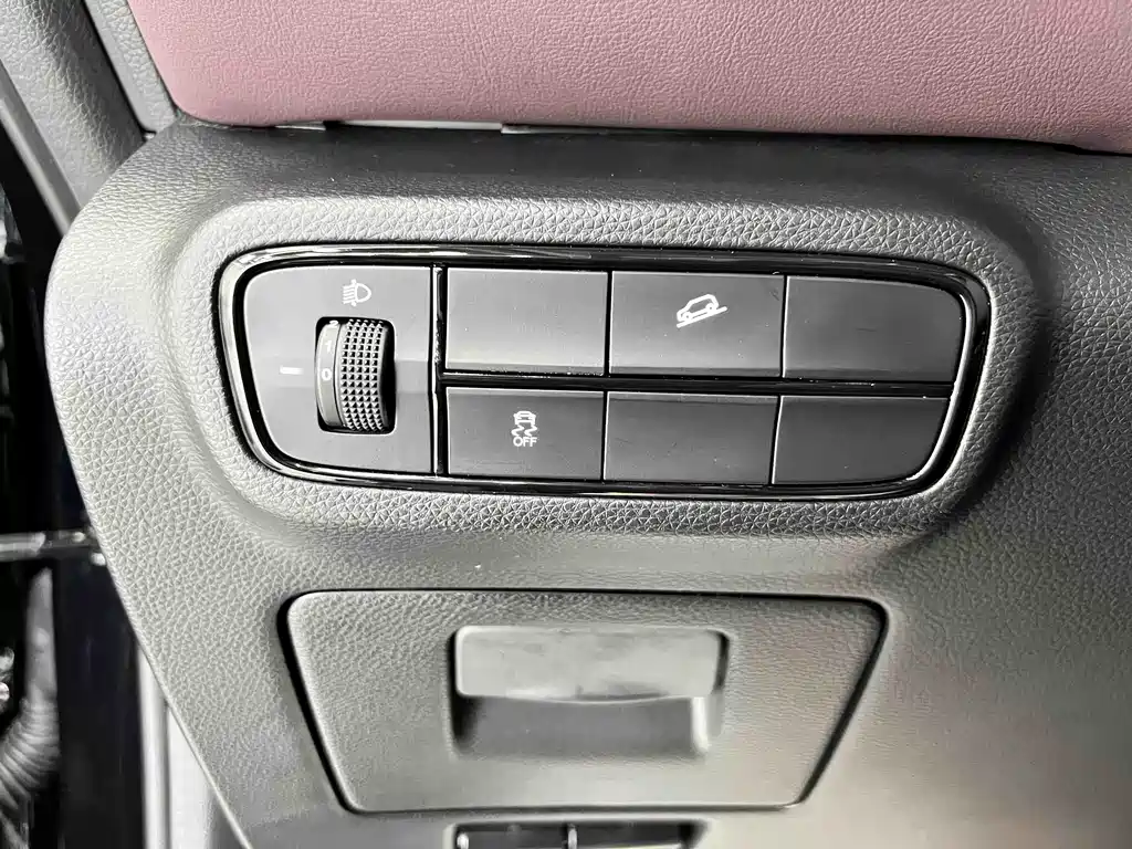 GAC Trumpchi M6 2021 PRO 270T Automatic Luxury Edition