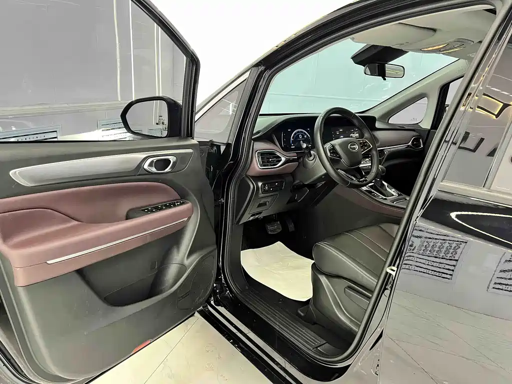 GAC Trumpchi M6 2021 PRO 270T Automatic Luxury Edition