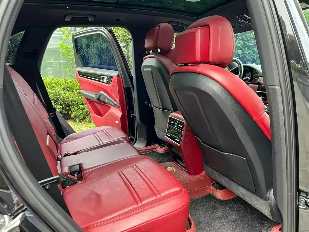 Porsche Cayenne 2019 Cayenne 3.0T