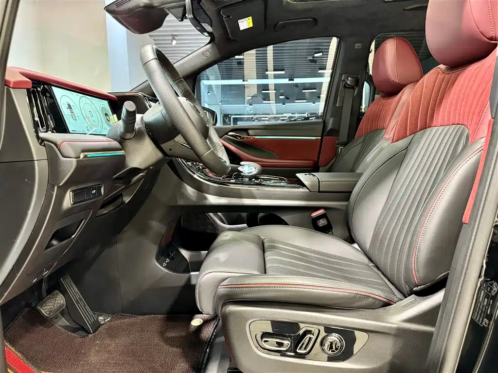 GAC Trumpchi M8 2024 Grandmaster Series 400T Supreme Edition