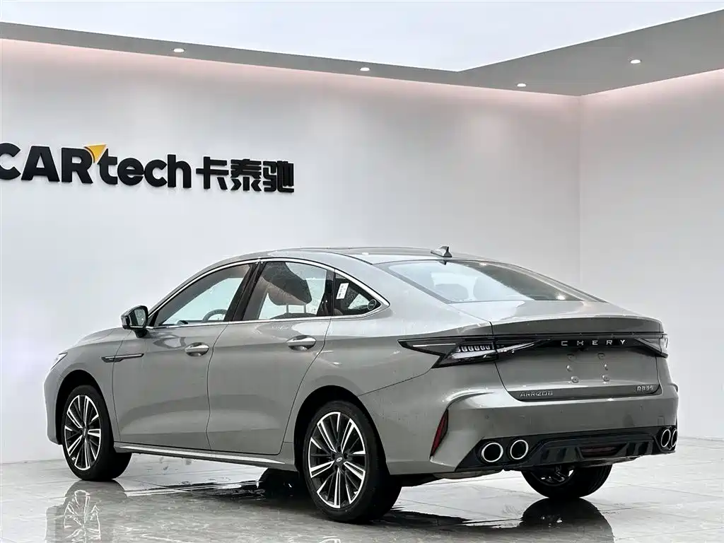 Chery Arrizo 8 2025 1.6T DCT Zhi