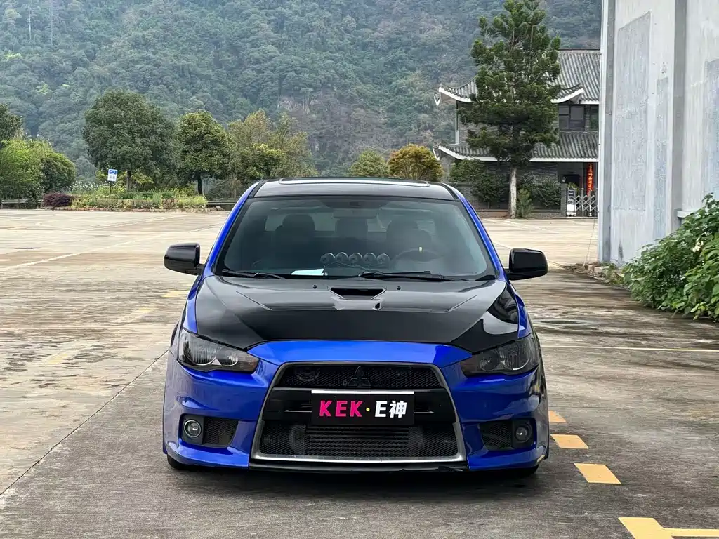 Lancer EX 2010 Fashion Edition 1.8L Manual Comfort