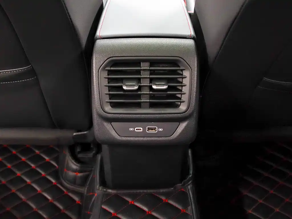 Volkswagen Lamando L 2022 280TSI DSG Cool Spicy Edition