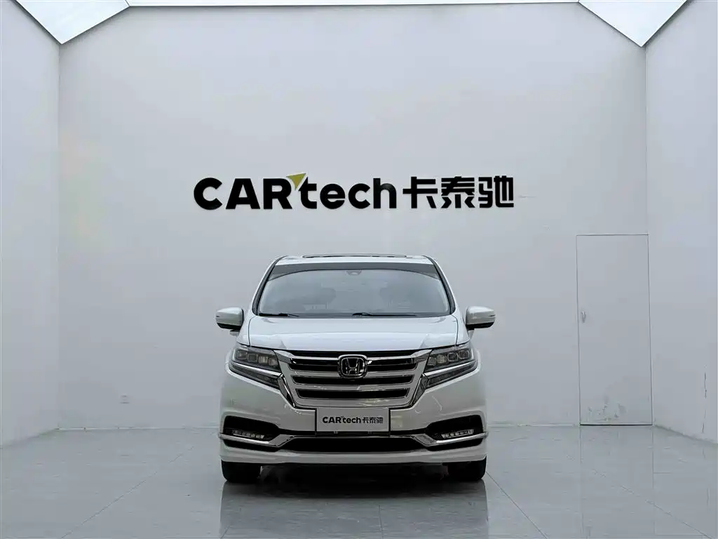 Honda Elysion 2019 2.0L Hybrid Supreme Edition