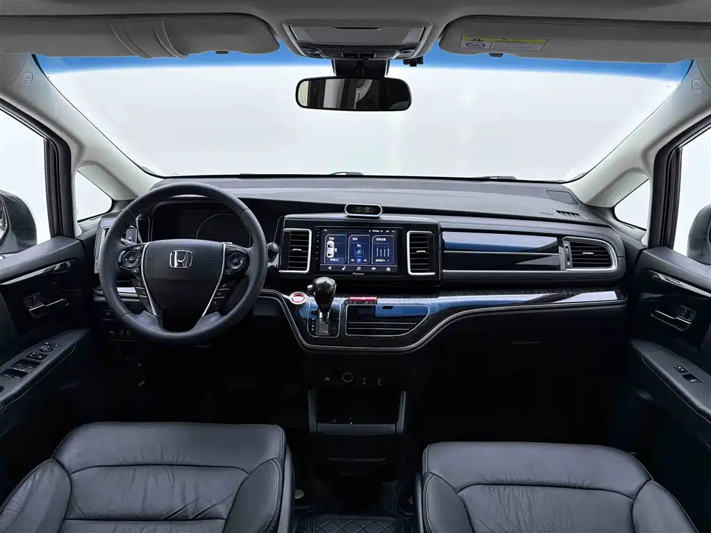 Honda Elysion 2019 2.0L Hybrid Supreme Edition