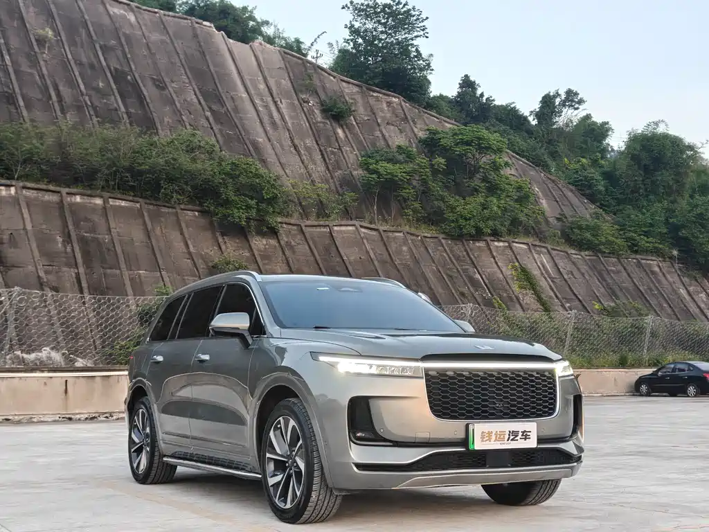 Li Auto ONE 2021 Extended-Range 6-Seater