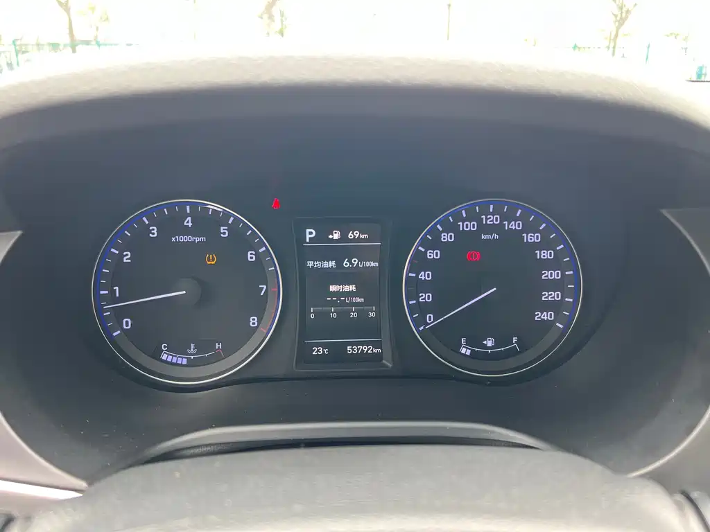 Hyundai Mistra 2017 1.6T Auto Intelligent GLS China V