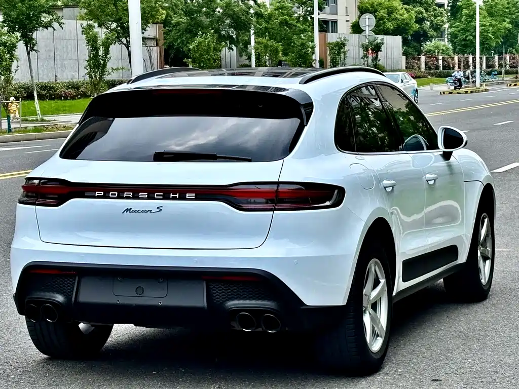Porsche Macan 2.0T