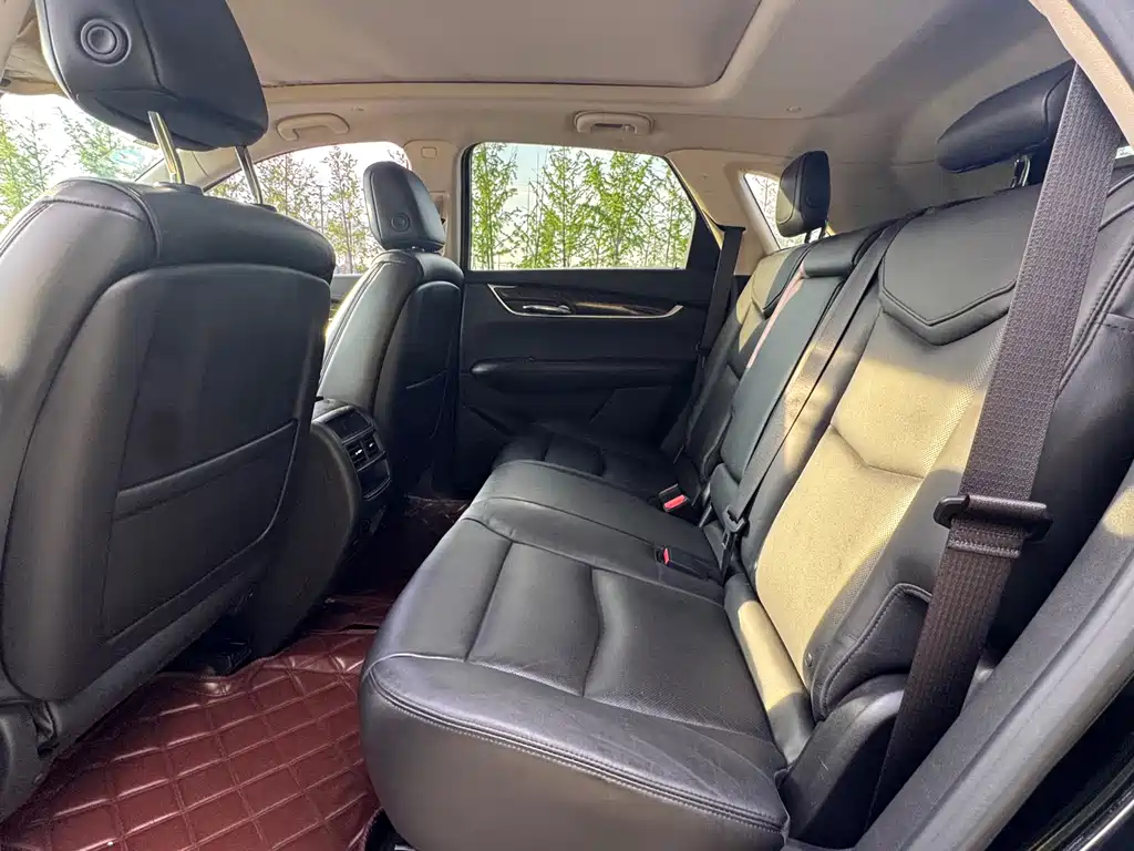 Cadillac XT5 2016 28T AWD Luxury