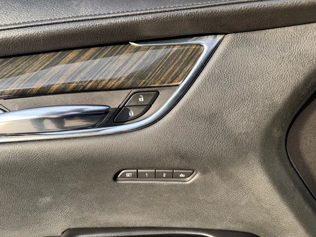 Cadillac XT5 2016 28T AWD Luxury