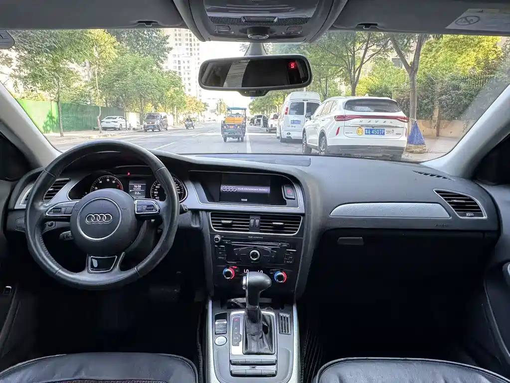 Audi A4L 2016 35 TFSI Collection Edition Automatic Standard