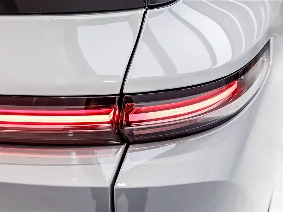 Li Auto L9 2025 Ultra Intelligent Refresh Edition