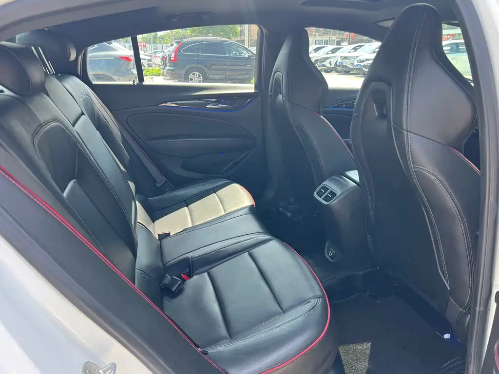 Buick Regal 2020 GS 28T Premium