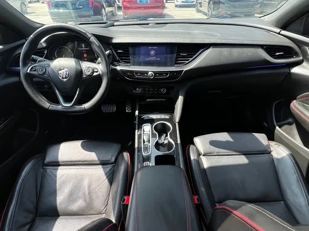 Buick Regal 2020 GS 28T Premium