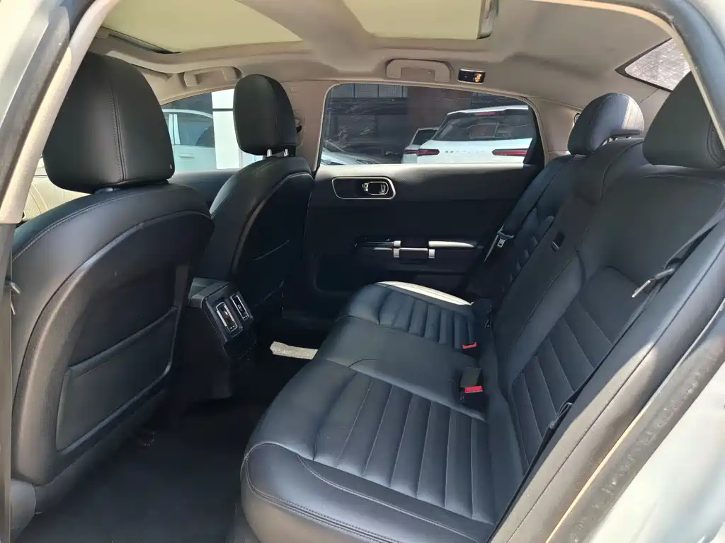Citroën C6 2021 400THP Comfort Edition