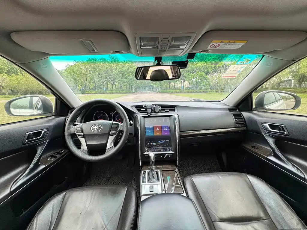 Reiz 2013 2.5V Jingrui Edition